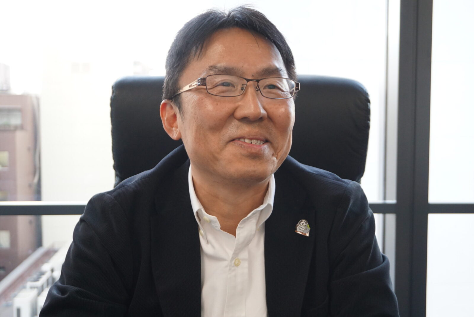 代表取締役社長の神部育也さん