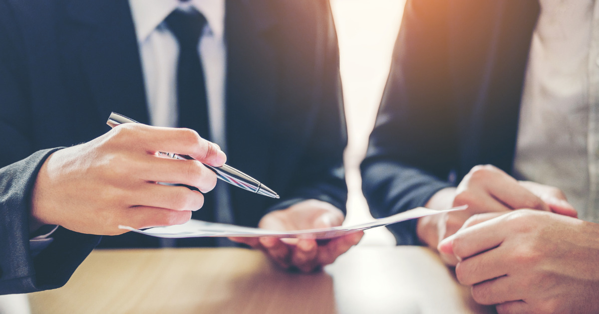 会議中：リアルタイム支援で議論を活性化